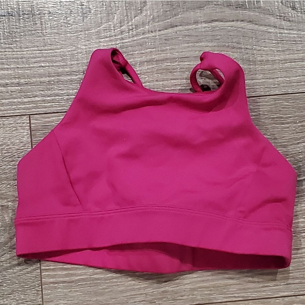 Girls All in Motion Sports Bra Size 6/6X Fuchsia Sports Bra